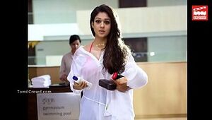 ப்ரா தெரியுமாறு உடையணியும் தமிழ் நடிகைகள்